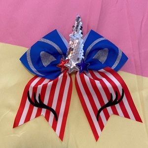 Patriotic unicorn bow 🦄 🇺🇸